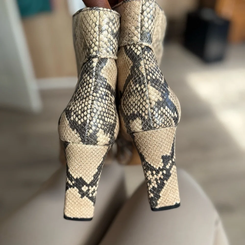 STEVE MADDEN Jenn Snakeskin Leather Ankle Booties